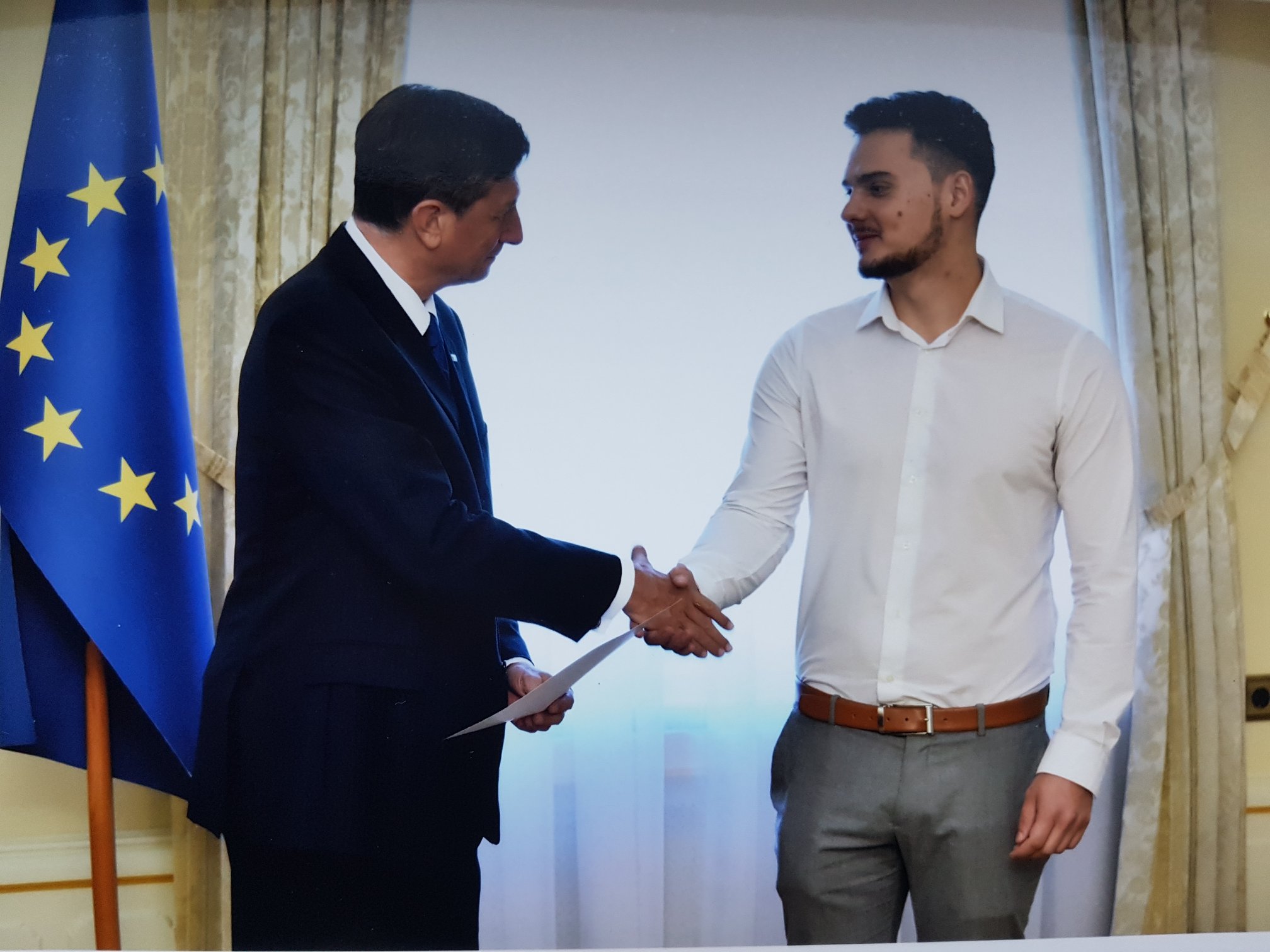 47379717_2347539435260704_4818860620717752320_n